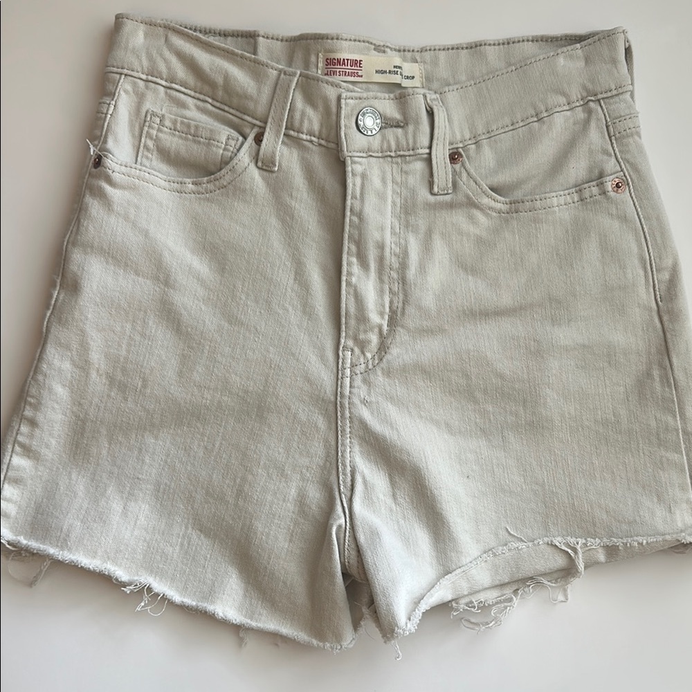 Vintage Levi Signature Off White Jean Shorts with Frayed Hems